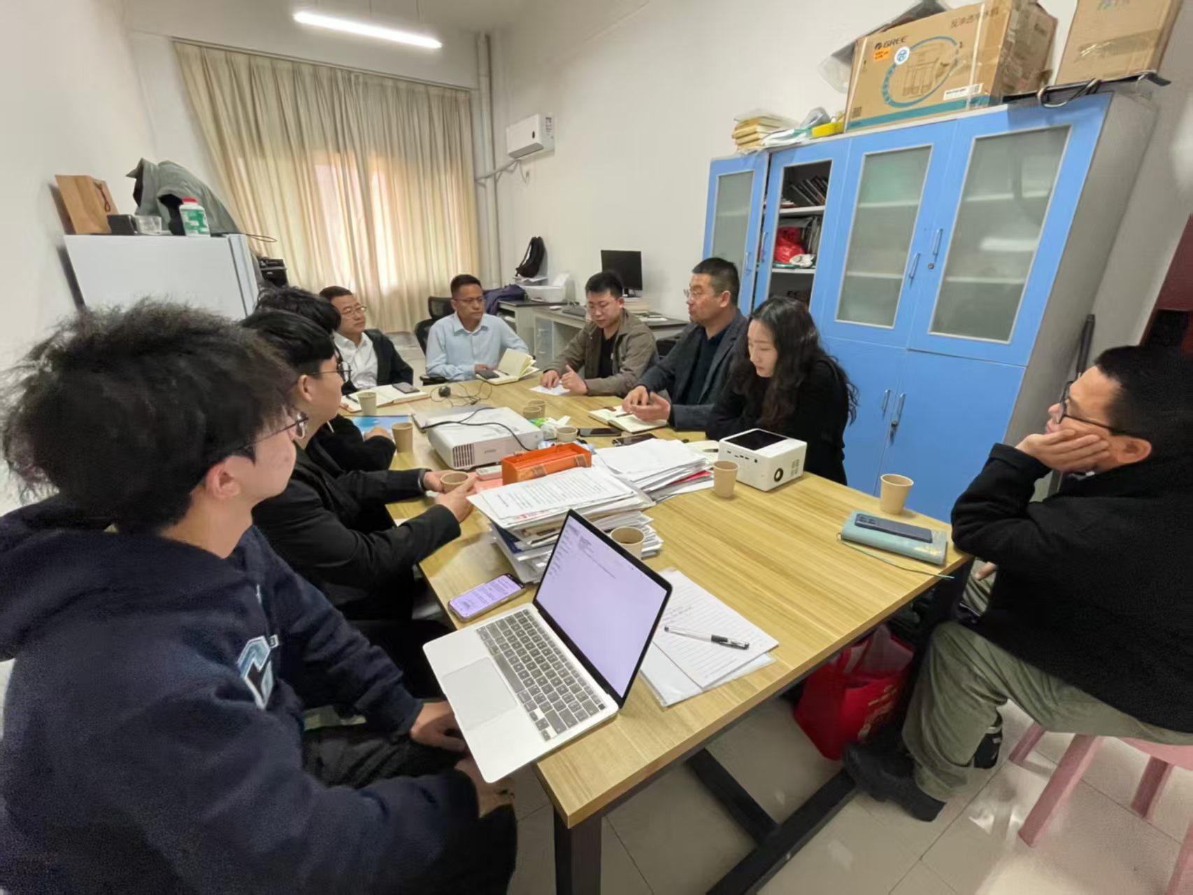 项目阶段沟通现场